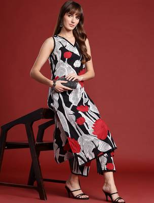 Black printed pure cotton kurta trouser set 1