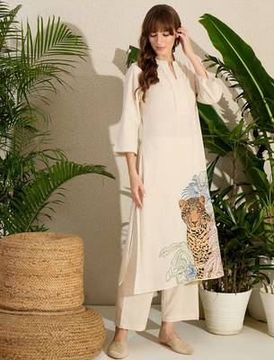 Off white embroidered pure cotton kurta trouser set 4