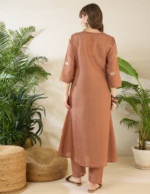 Brown embroidered silk kurta trouser set 2