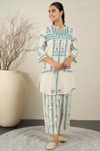 Off white embroidered pure cotton kurta trouser set
