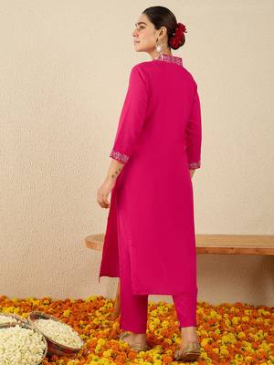 Pink embroidered silk kurta trouser set 2