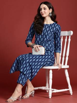 Blue printed pure cotton kurta trouser set 4