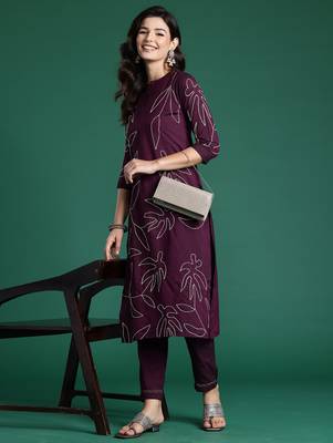 Burgundy embroidered pure cotton kurta trouser set 4
