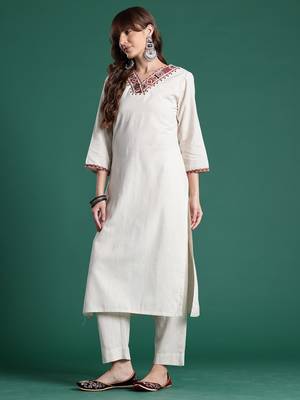 Off white embroidered pure cotton kurta trouser set 3