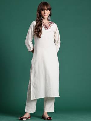 Off white embroidered pure cotton kurta trouser set 4