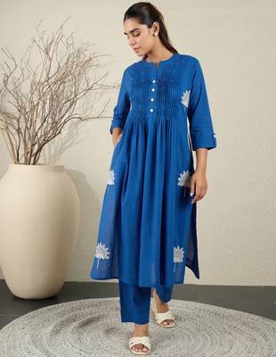 Blue embroidered pure cotton kurta trouser set 4