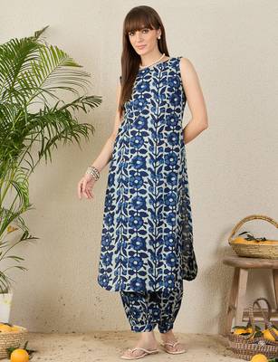 Blue printed pure cotton kurta trouser set 4