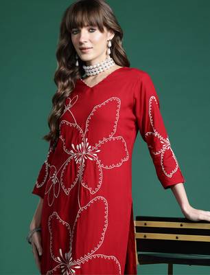 Maroon embroidered viscose rayon kurta trouser set 1