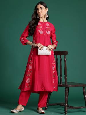Pink embroidered pure cotton kurta trouser set 4