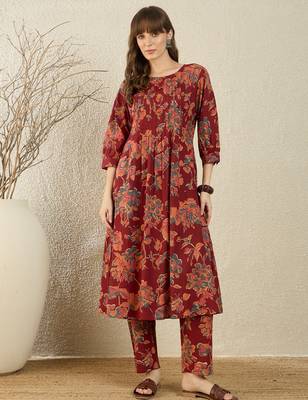 Maroon printed pure cotton kurta trouser set 4