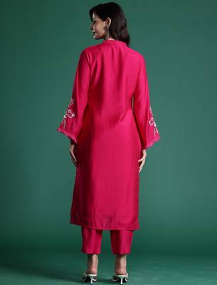 Pink embroidered silk kurta trouser set 2