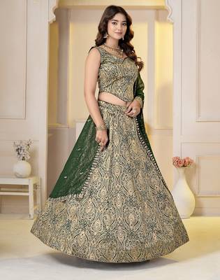 Green Brocade Zari Weaving lehenga choli set 2