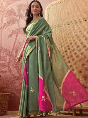 Green embellished sequinned  cotton saree 2