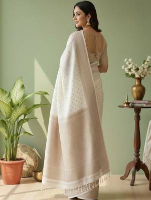 White ethnic motifs woven design banarasi saree with unstitched blouse 4