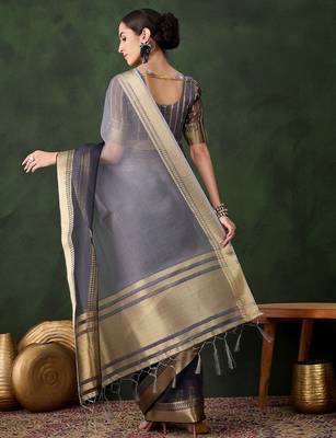 Grey woven design saree with blouse piece 4