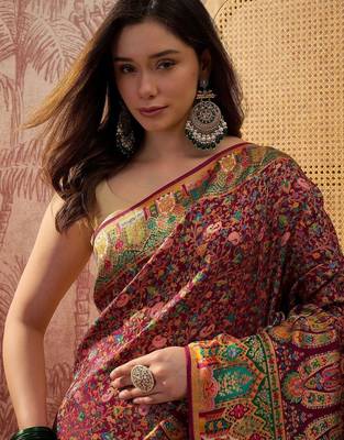 Purple floral woven design sarees with unstitched blouse piece 5