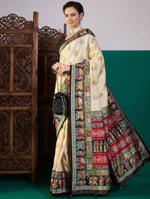 Black ethnic digital printed festive wear printing saree with matching blouse 4