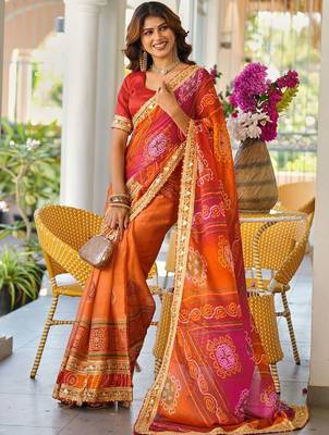 Red printed lace border bandhani sarees with contrast blouse piece 5