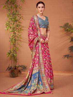 Pink ethnic motifs printed festive wear saree with matching unstitched blouse 4