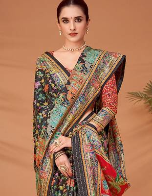 Black ethnic motifs printed saree 3