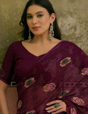 Purple embroidered saree with unstitched blouse 5