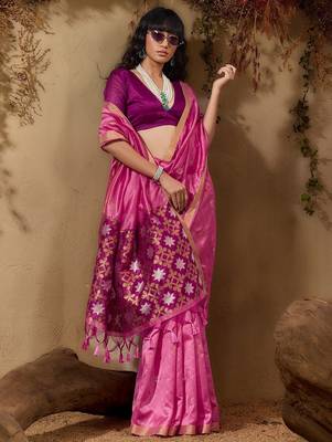 Pink ethnic motifs woven design saree with unstitched blouse 2