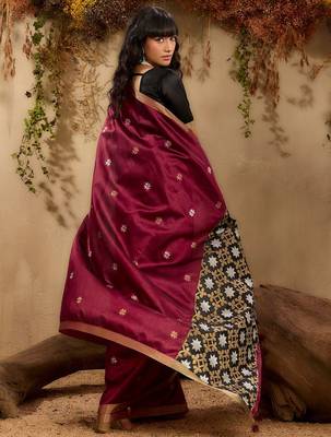 Maroon ethnic motifs woven design saree with unstitched blouse 4
