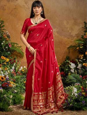 Red ethnic motifs woven design saree with unstitched blouse 2