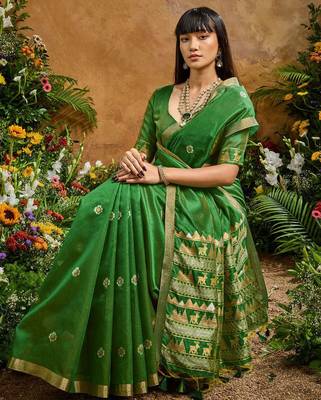 Green ethnic motifs woven design saree with unstitched blouse 3