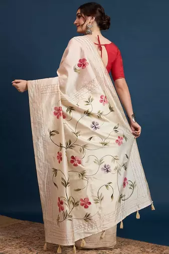 Cream floral printed with embroidered border saree with unstitched blouse