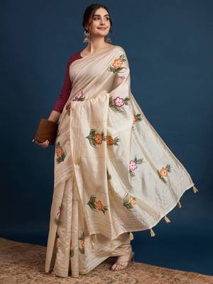 Cream printed party wear saree with unstitched blouse 2
