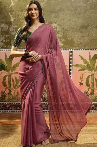 Pink embellished saree with blouse piece