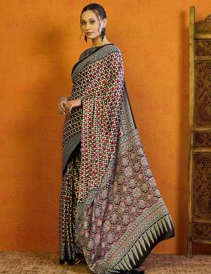 Red printed block print saree with blouse 2