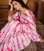 White tie and dye printed saree