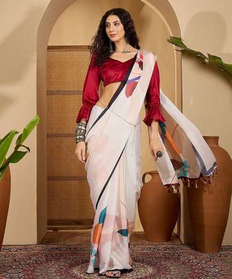 Off white floral printed saree with unstitched blouse 3