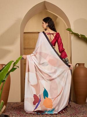 Off white floral printed saree with unstitched blouse 5