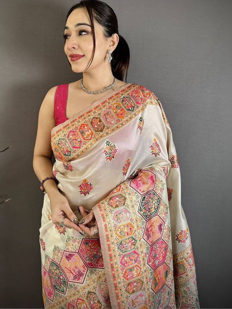 Off white woven design silk blend handloom jamdani saree