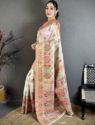 Off white woven design silk blend handloom jamdani saree 3
