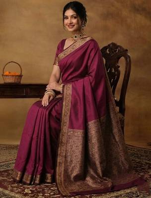 Black woven design sarees with blouse piece 5