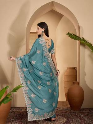 Teal floral embroidered sequinned saree 5