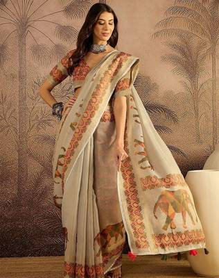 Cream motifs printed saree with unstitched blouse 3