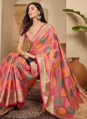 Pink ethnic motifs zari organza handloom saree 4