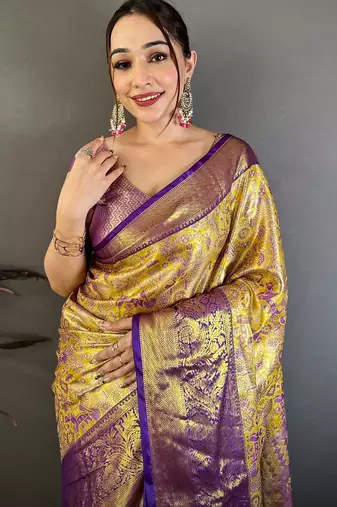 Gold woven design zari silk blend kanjeevaram saree