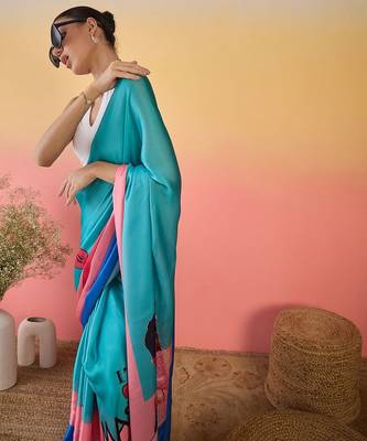 Blue printed saree with unstitched blouse 5