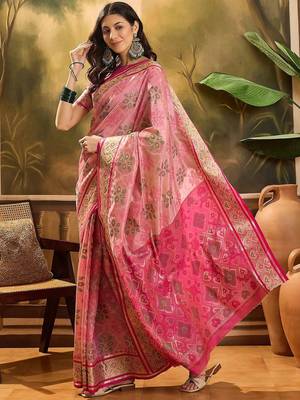 Pink geometric woven design patola saree with blouse piece 3