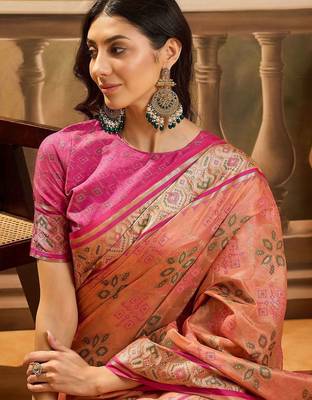 Peach ethnic motifs woven design patola saree 5