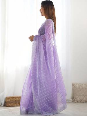 Purple embroidered saree with unstitched blouse piece 3