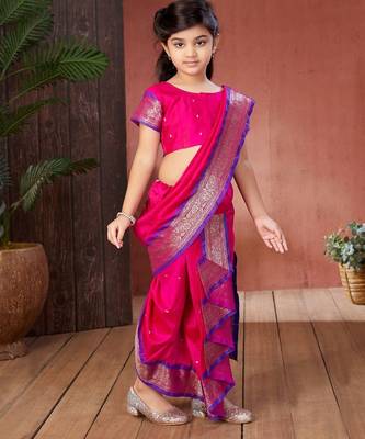 Pink girls woven design zari banarasi saree 2