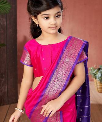 Pink girls woven design zari banarasi saree 4