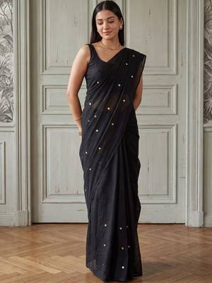 Black embellished sequinned  cotton handloom khadi saree 2